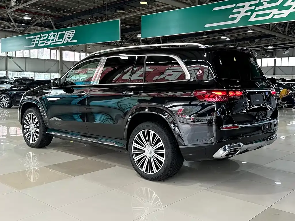 Mercedes-Benz GLS — фото 5