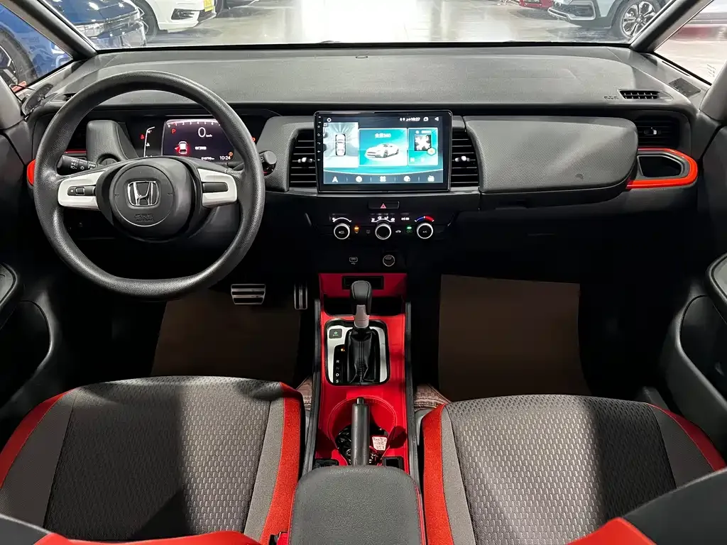 Honda Fit — фото 9