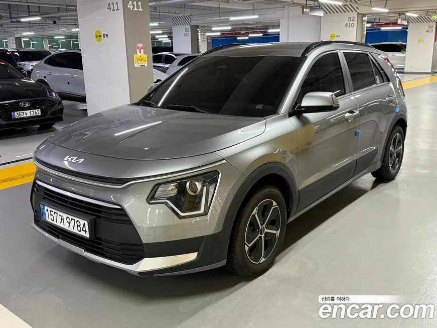 Kia Niro — фото 1