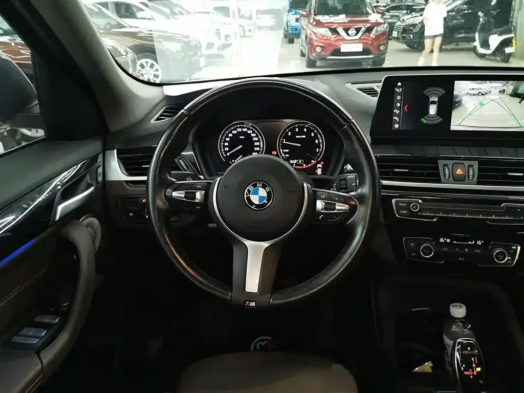 BMW X1 — фото 3