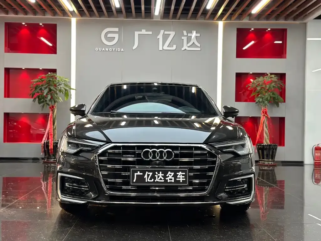 Audi A6L — фото 2