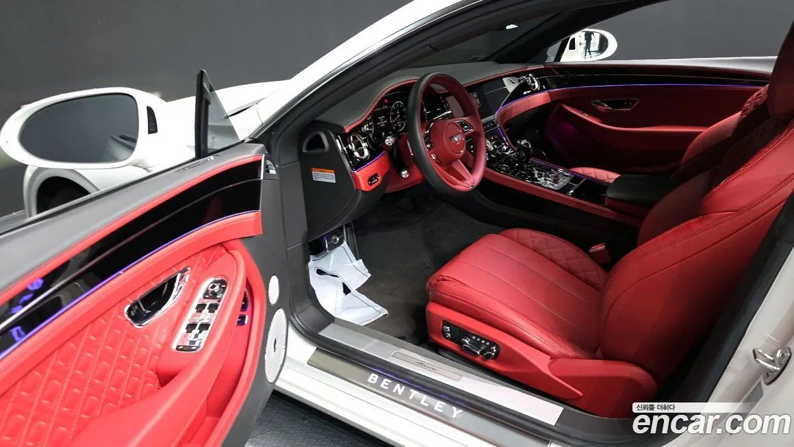 Bentley Continental — фото 10