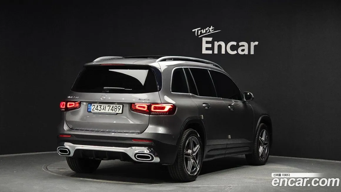 Mercedes-Benz GLB-Class — фото 2