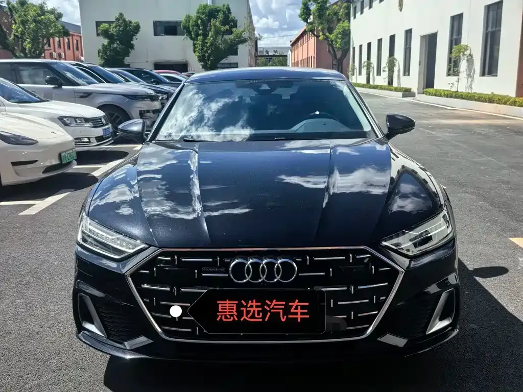 Audi A7L — фото 2