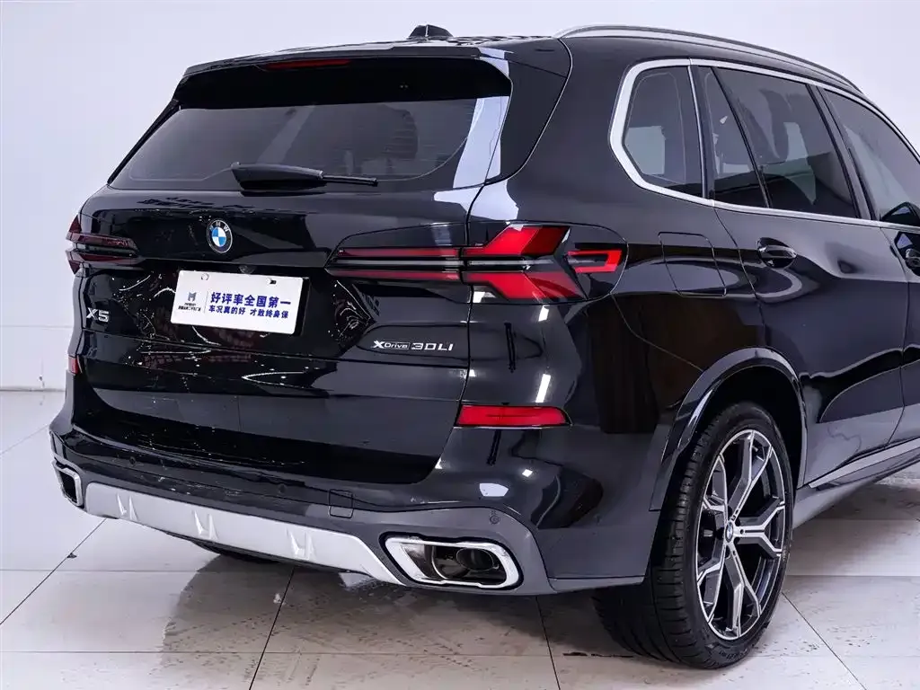 BMW X5 — фото 8