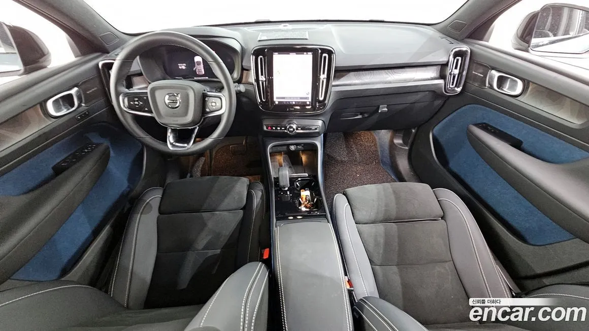 Volvo C40 — фото 7