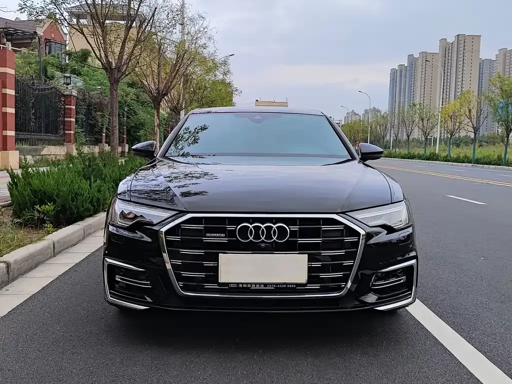 Audi A6L — фото 2