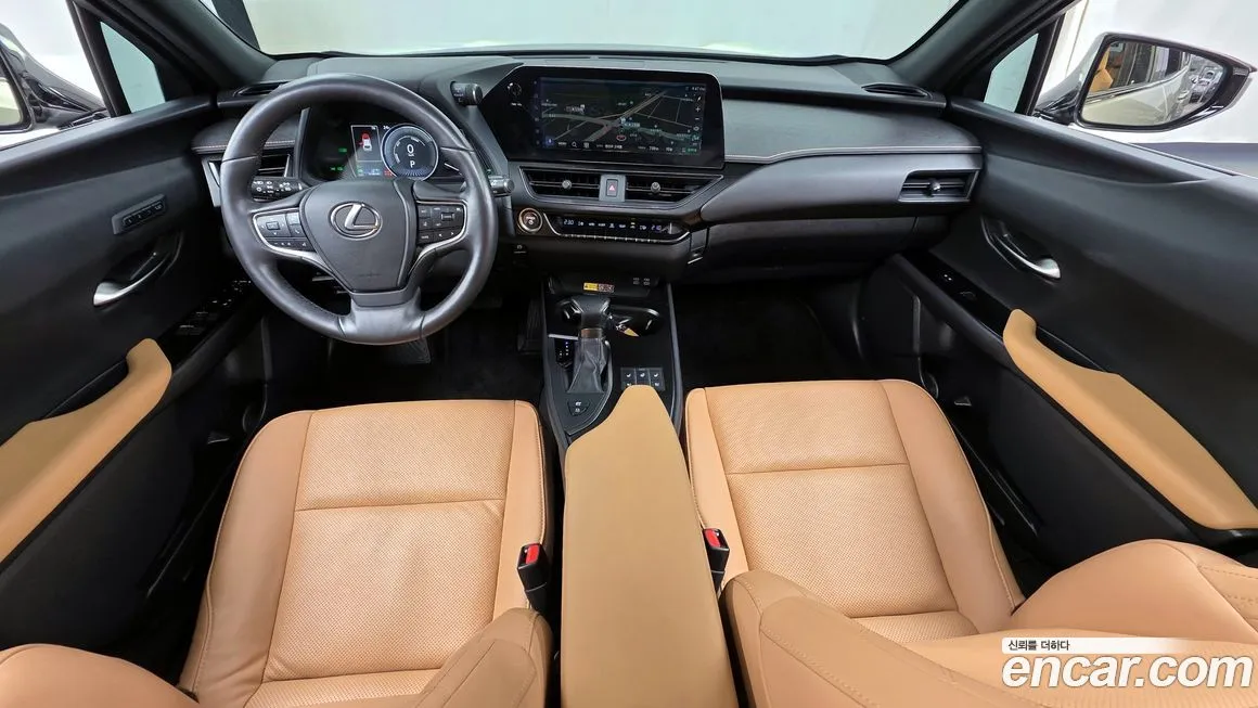 Lexus UX — фото 7