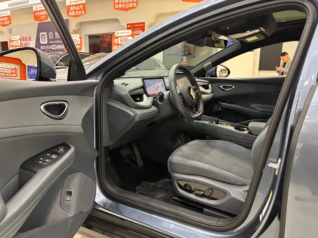 BYD Seal 06GT — фото 8