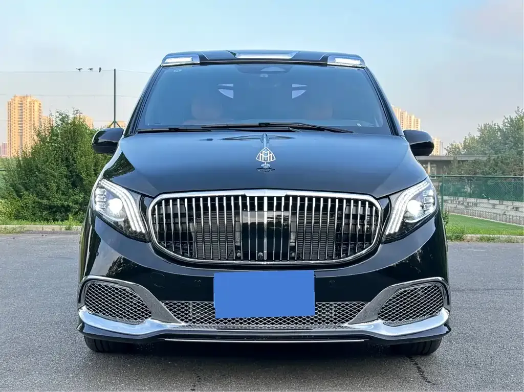 Mercedes-Benz Vito — фото 1