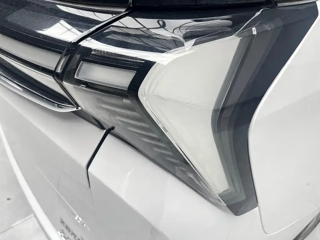 Buick GL8 Hybrid — фото 7