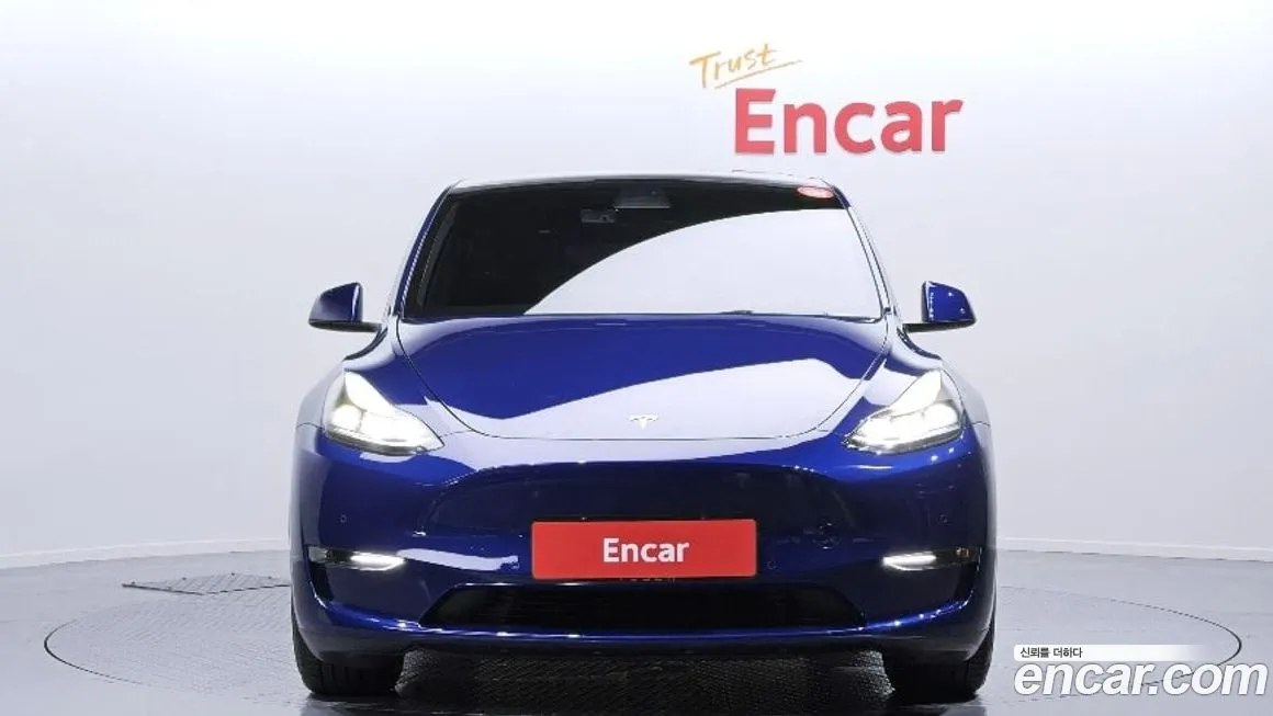 Tesla Model Y — фото 5