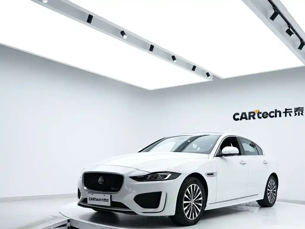 Jaguar XEL — фото 4