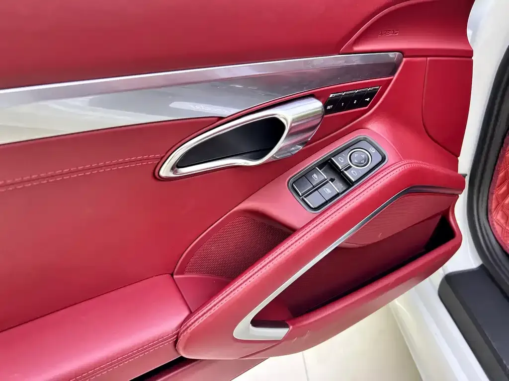 Porsche 718 — фото 10
