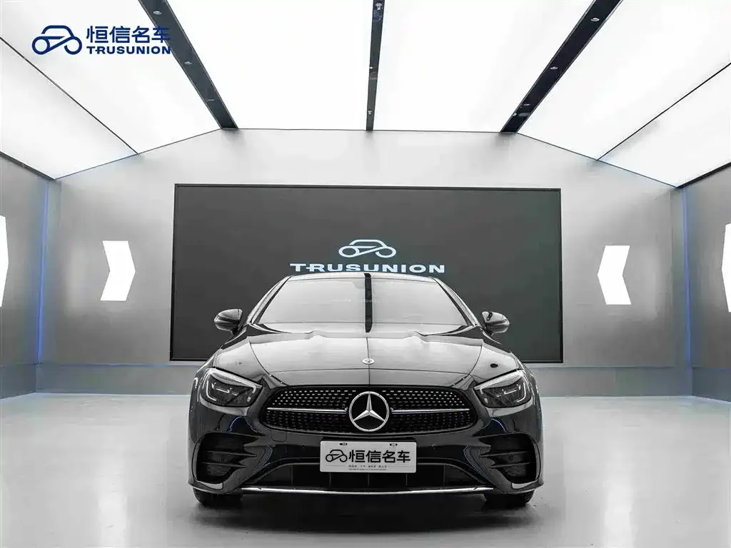 Mercedes-Benz E-Class (Import) — фото 2