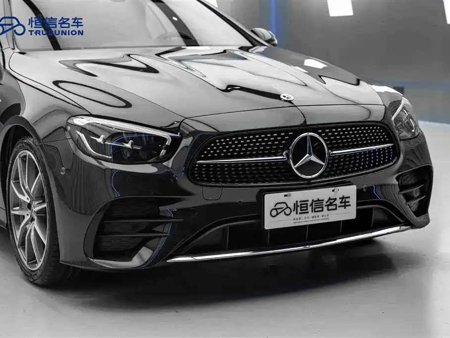 Mercedes-Benz E-Class (Import) — фото 9