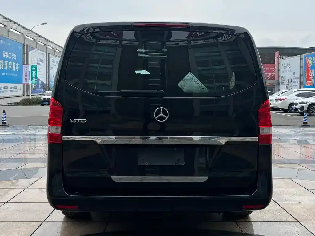 Mercedes-Benz Vito — фото 5