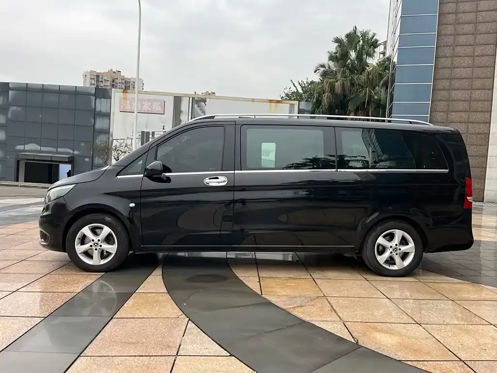 Mercedes-Benz Vito — фото 7