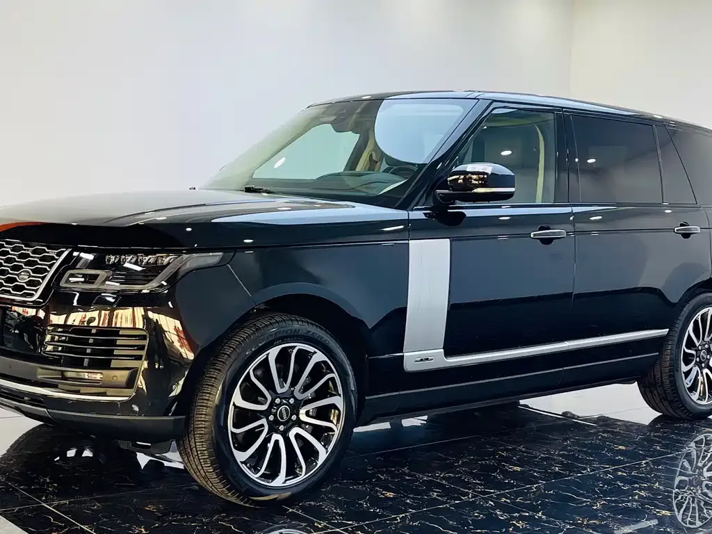 Land Rover Range Rover — фото 1