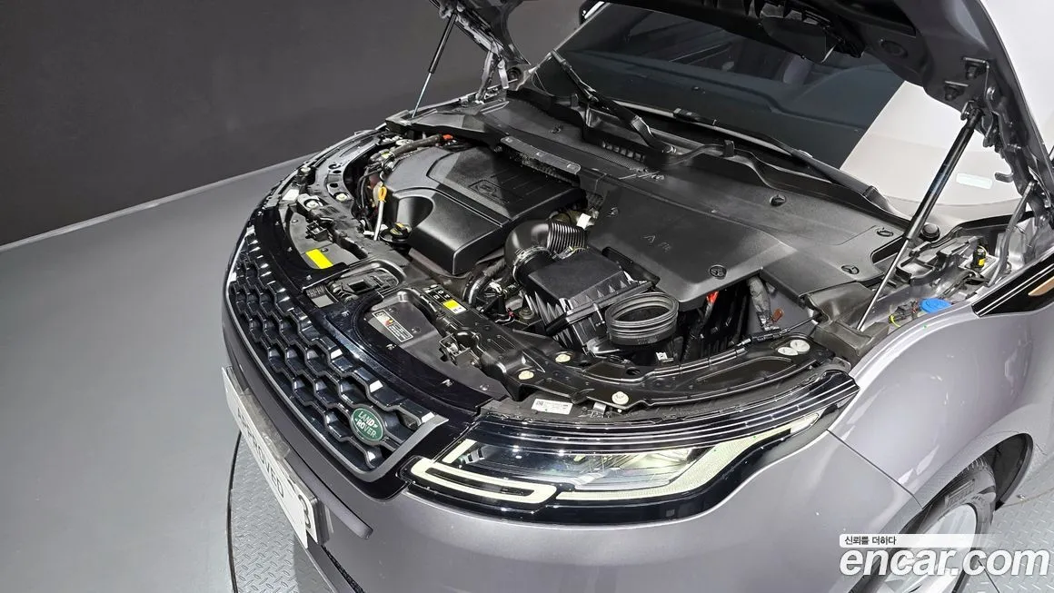 Land Rover Range Rover Evoque — фото 6
