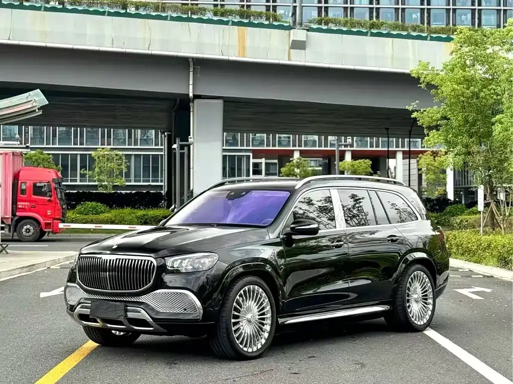 Mercedes-Benz GLS — фото 2