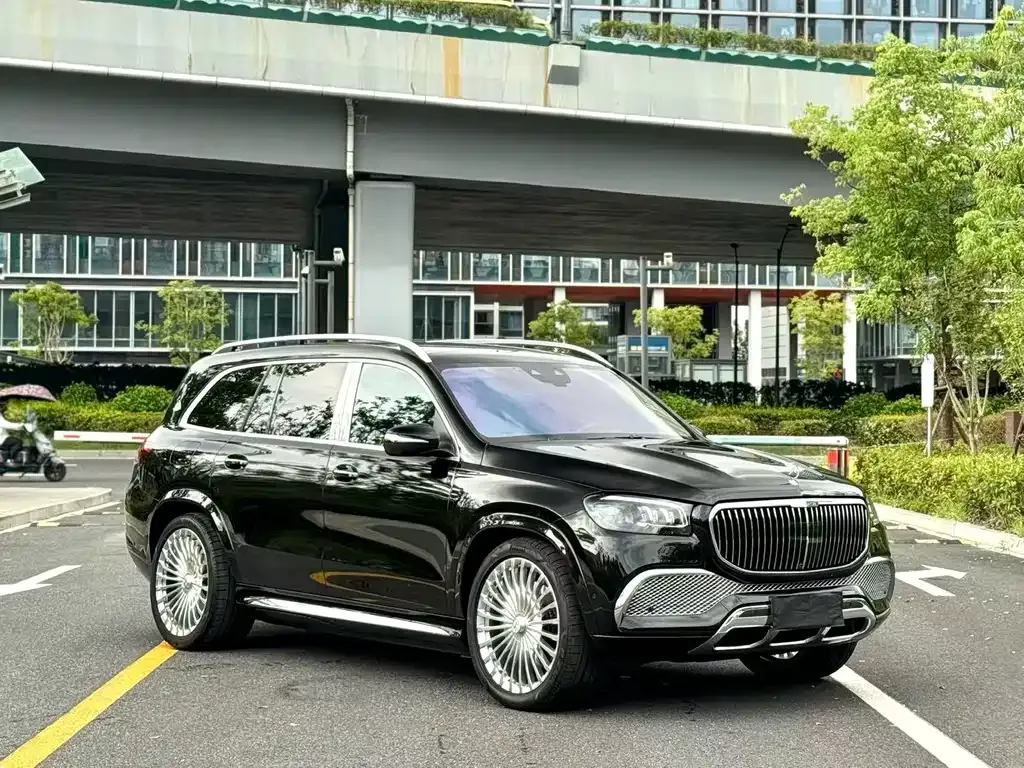 Mercedes-Benz GLS — фото 3