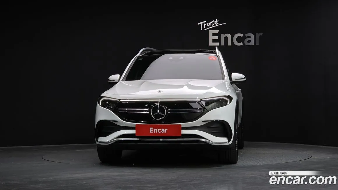 Mercedes-Benz EQB — фото 3