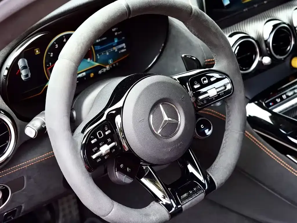 Mercedes-Benz AMG GT — фото 9
