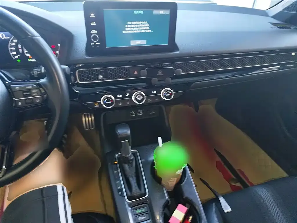 Honda Civic — фото 10