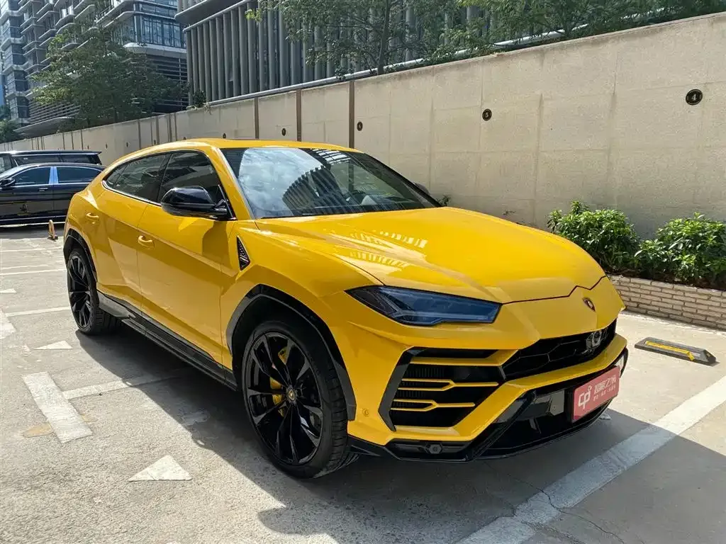 Lamborghini Urus — фото 2