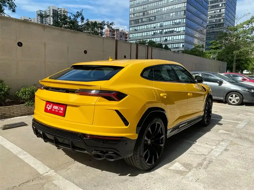 Lamborghini Urus — фото 4
