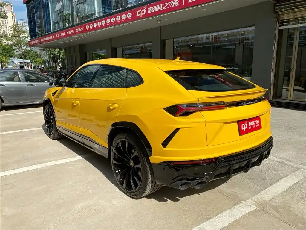 Lamborghini Urus — фото 5