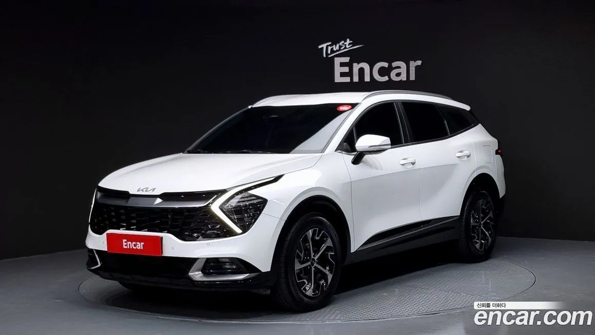 Kia Sportage — фото 1