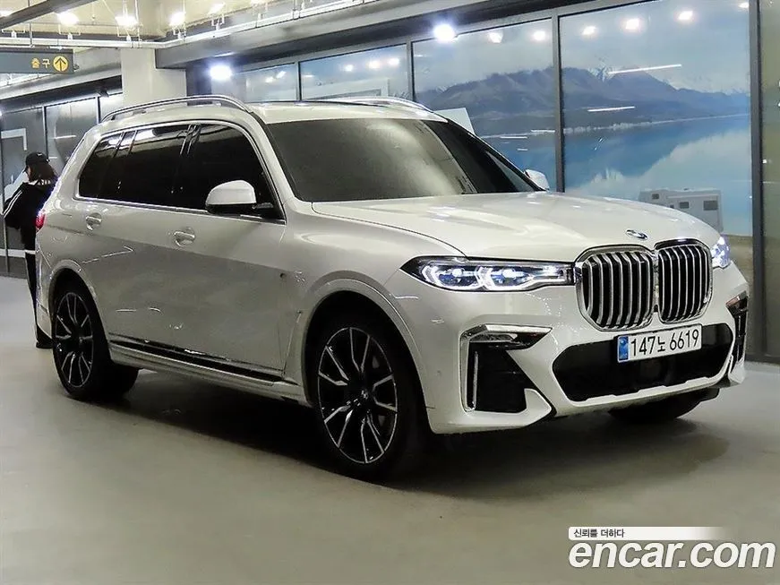 BMW X7 — фото 1