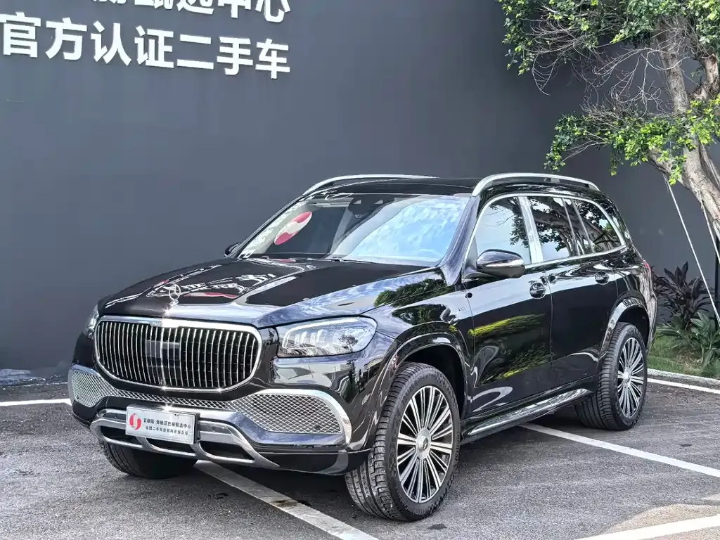 Mercedes-Benz GLS — фото 1
