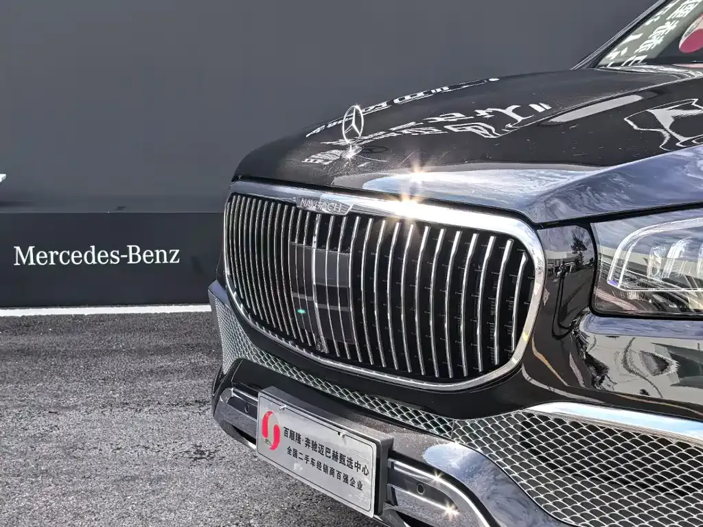 Mercedes-Benz GLS — фото 4