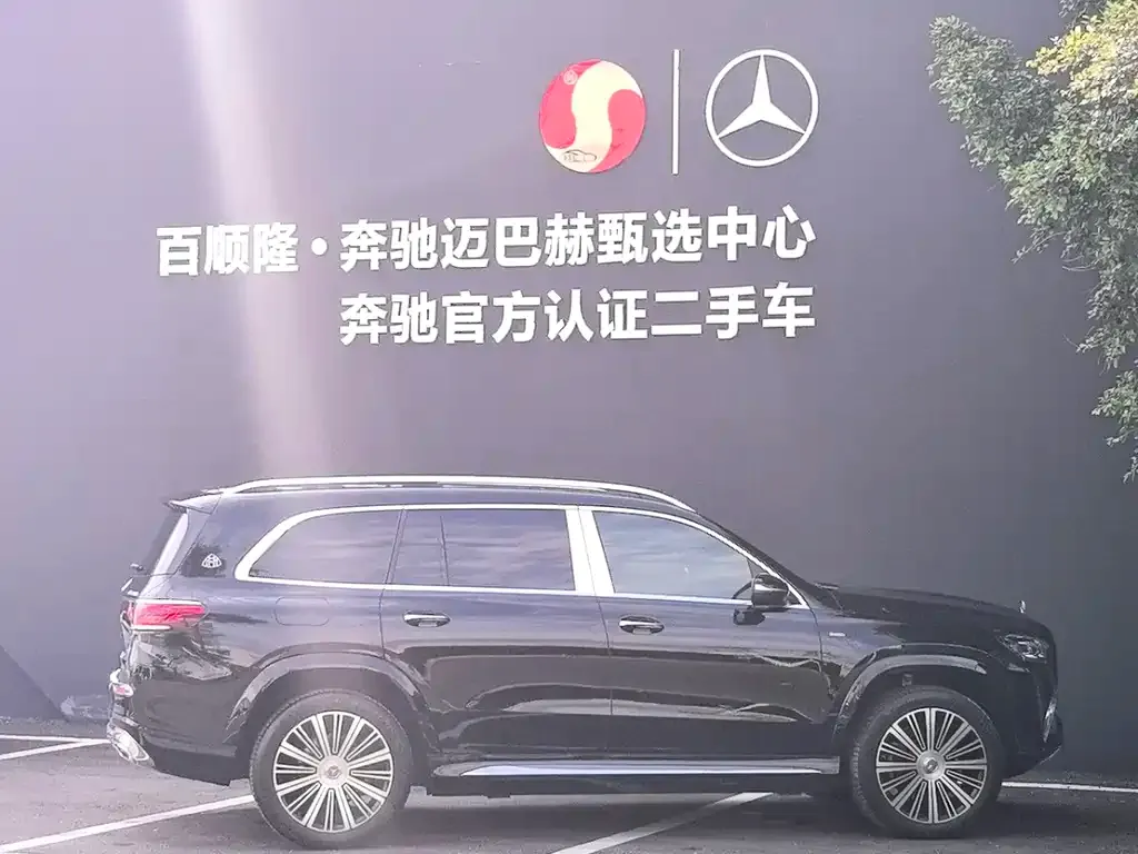 Mercedes-Benz GLS — фото 8