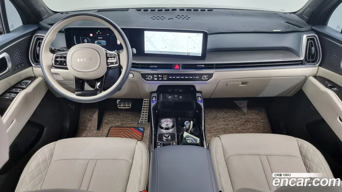 Kia Sorento — фото 7