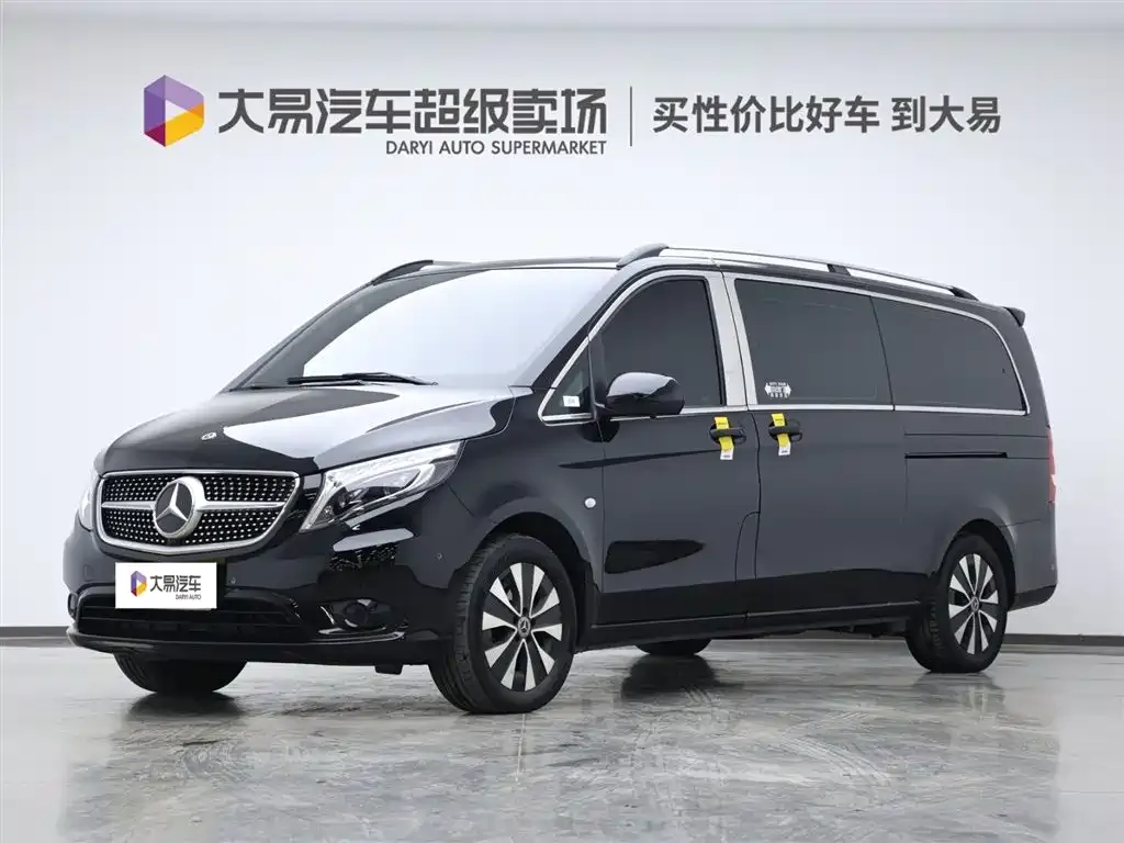 Mercedes-Benz Vito — фото 1