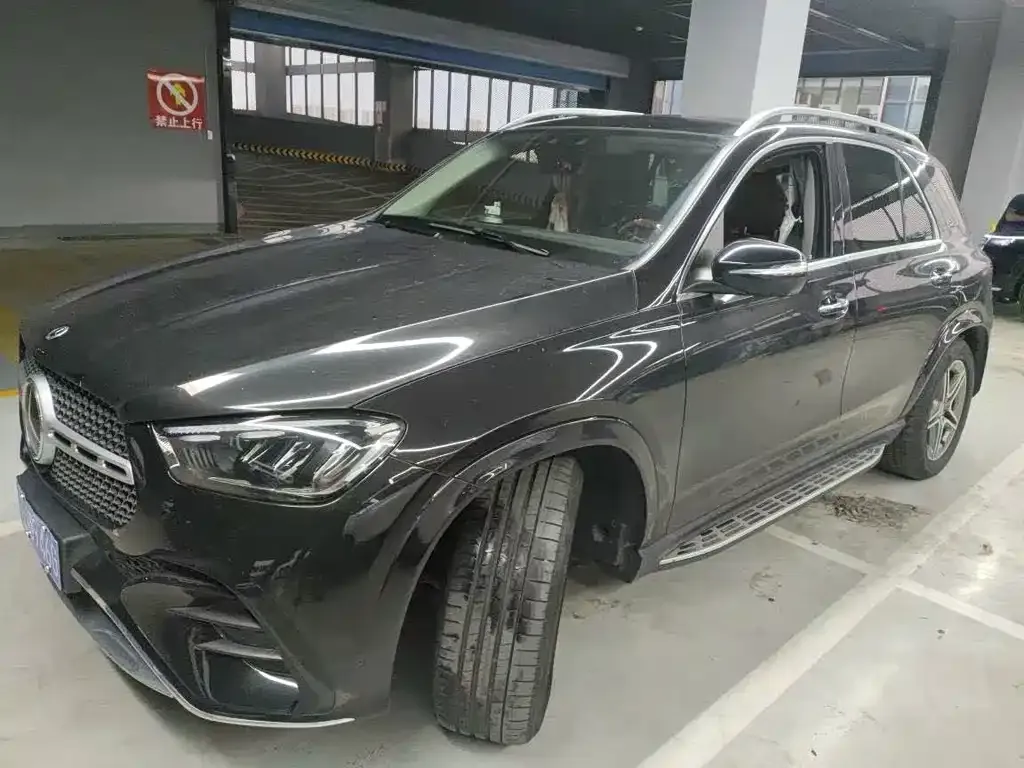 Mercedes-Benz GLE — фото 1