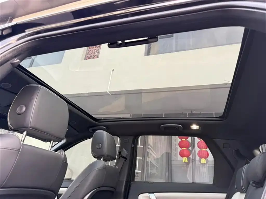 Land Rover Discovery Sport — фото 9