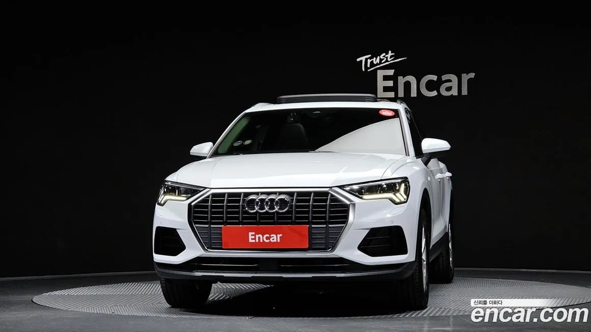 Audi Q3 — фото 3
