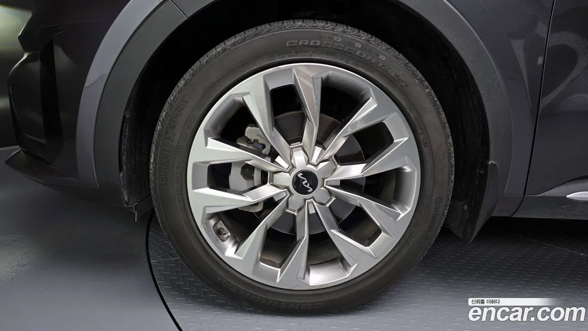Kia Sorento — фото 5