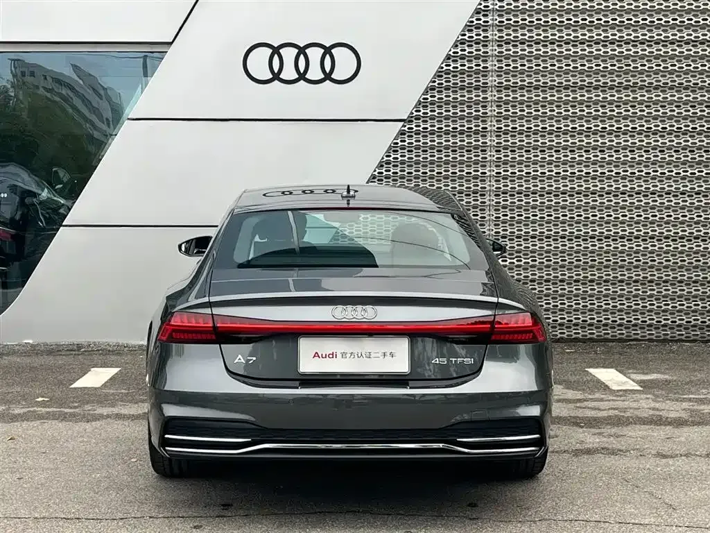 Audi A7 — фото 4
