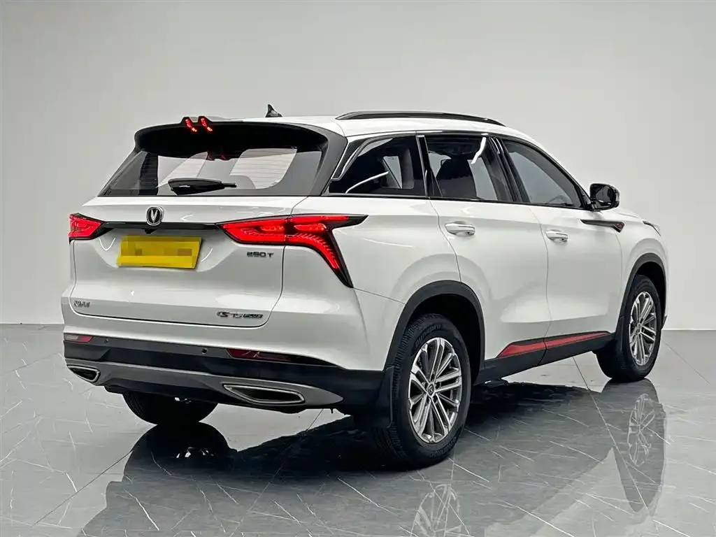 Changan CS75PLUS — фото 6