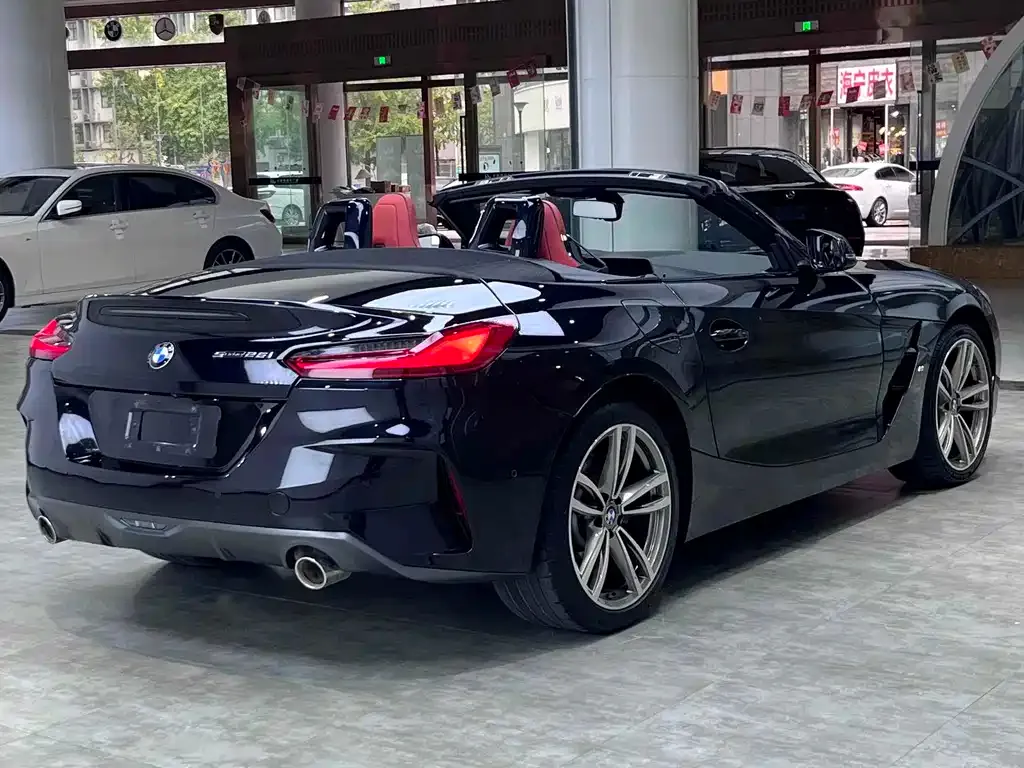 BMW Z4 — фото 8