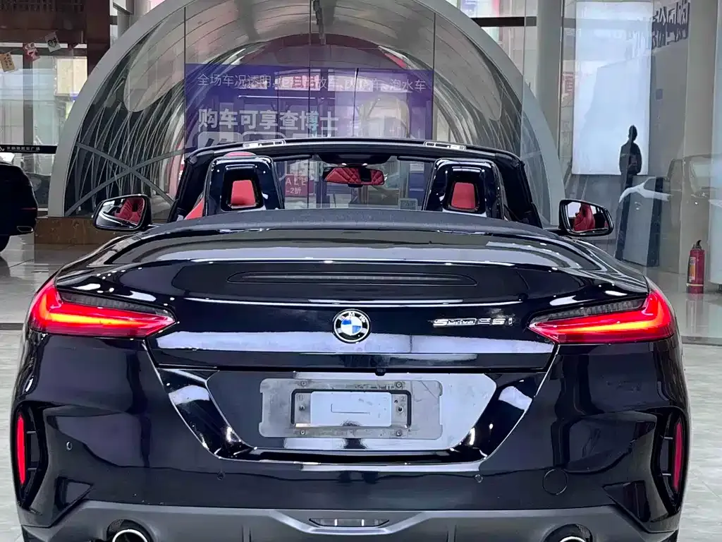 BMW Z4 — фото 9