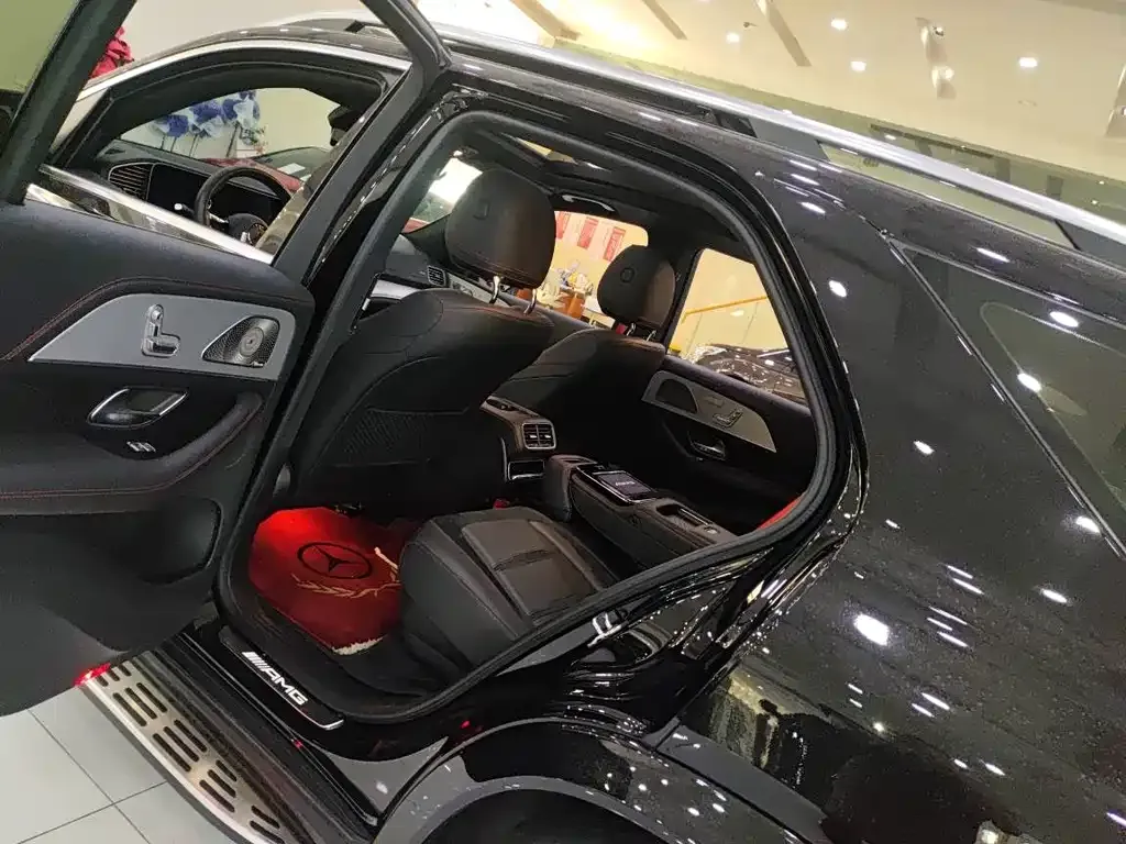 Mercedes-Benz GLE AMG — фото 8