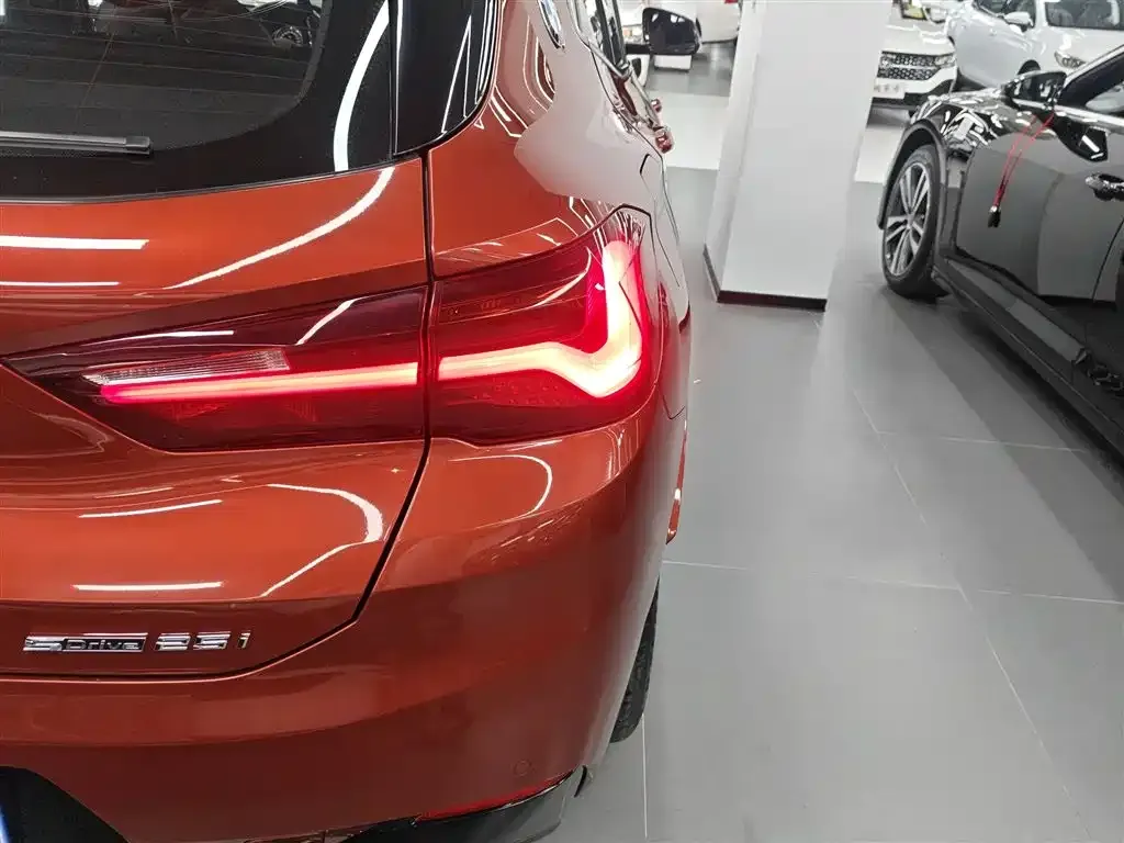 BMW X2 — фото 8