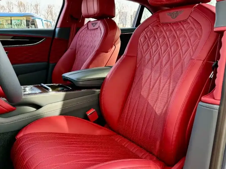 Bentley Flying Spur — фото 7